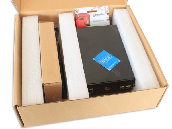 C&light C1L LED display player - Image 2