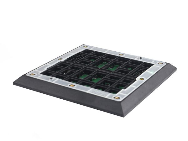 P2.5 Outdoor acute angle module - Image 4